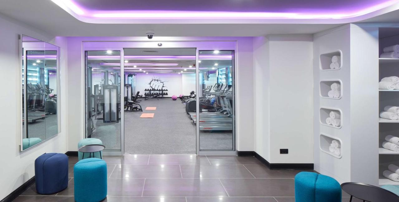 Yotel Airport, Entrance Hotel Provincia di Istanbul